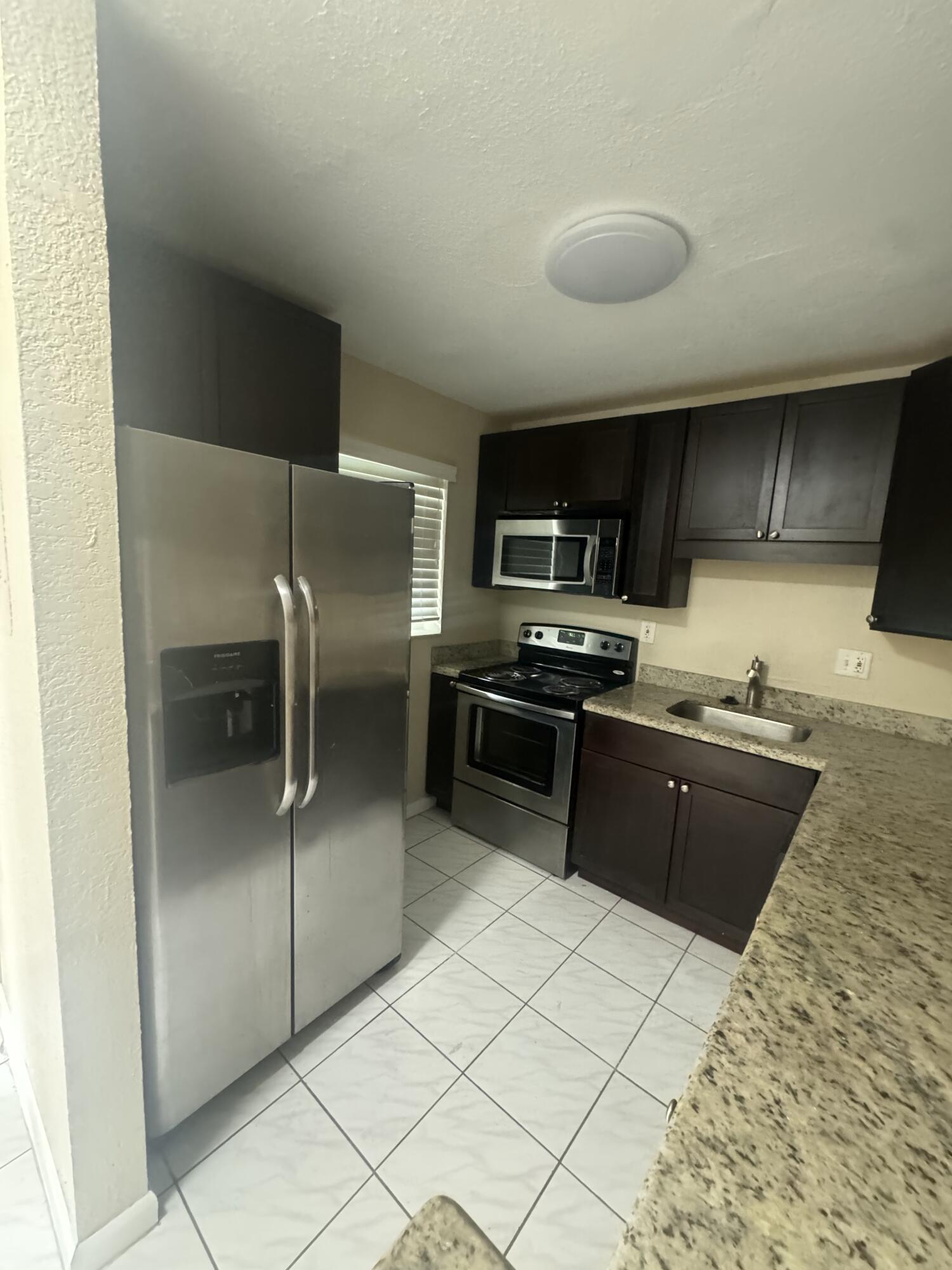 Middle River Terrace - Residential Lease