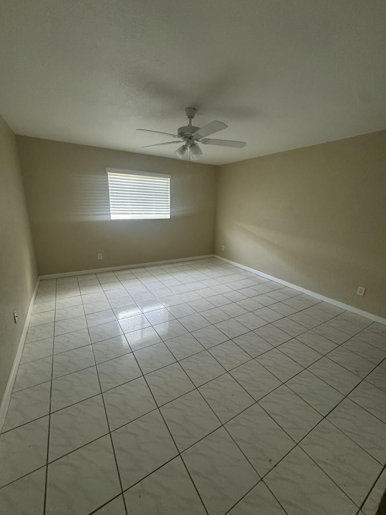 Middle River Terrace - Residential Lease
