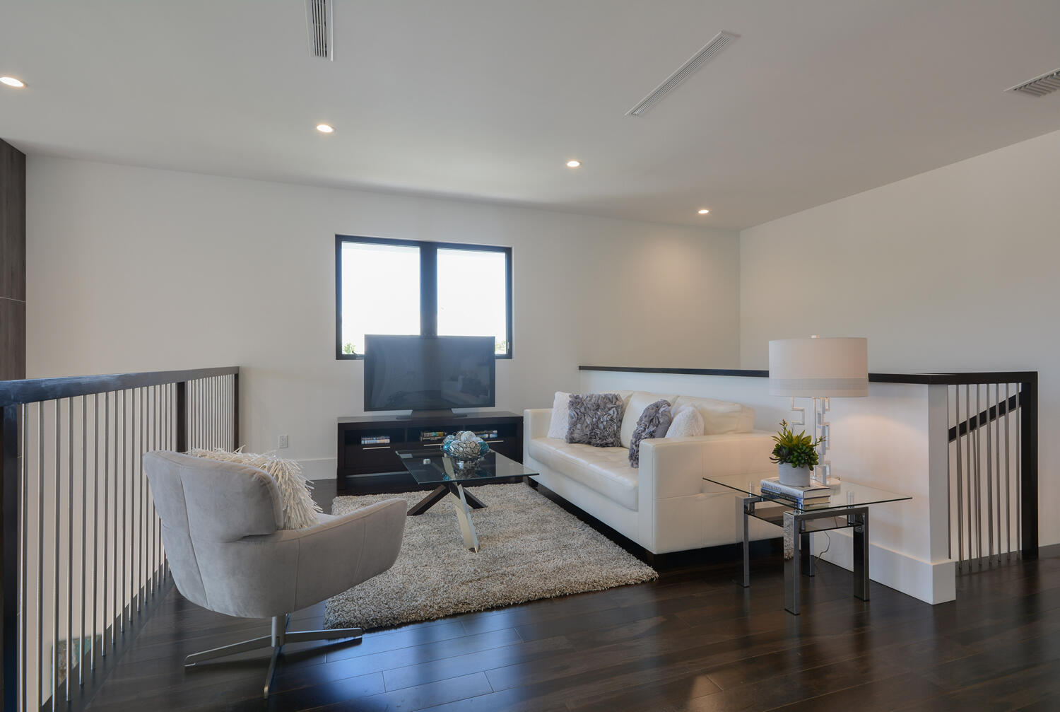 ELLAMAR - Residential