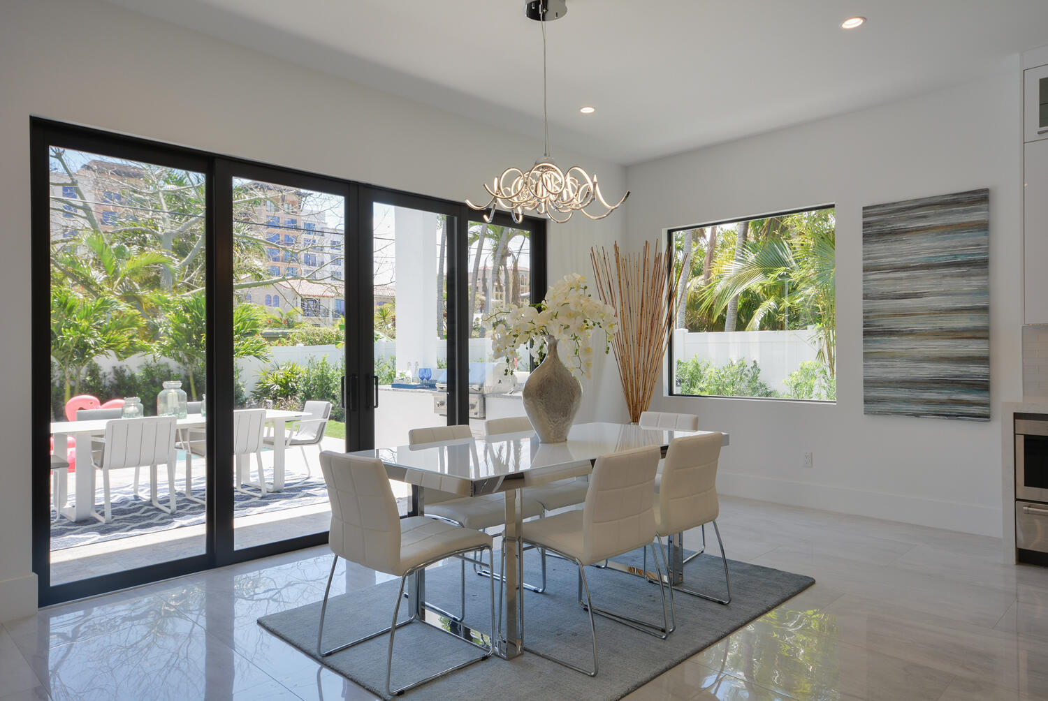 ELLAMAR - Residential