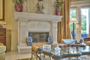 ROYAL PALM YACHT & COUNTRY CLUB - Residential