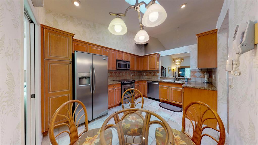 WHISPERING SOUND 1, 2, 3 & 4A - Residential