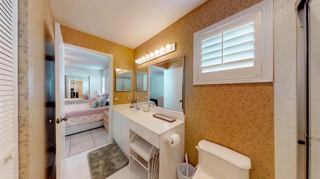 WHISPERING SOUND 1, 2, 3 & 4A - Residential