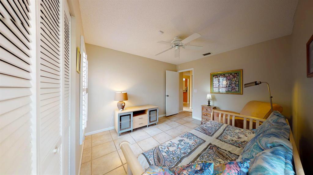 WHISPERING SOUND 1, 2, 3 & 4A - Residential