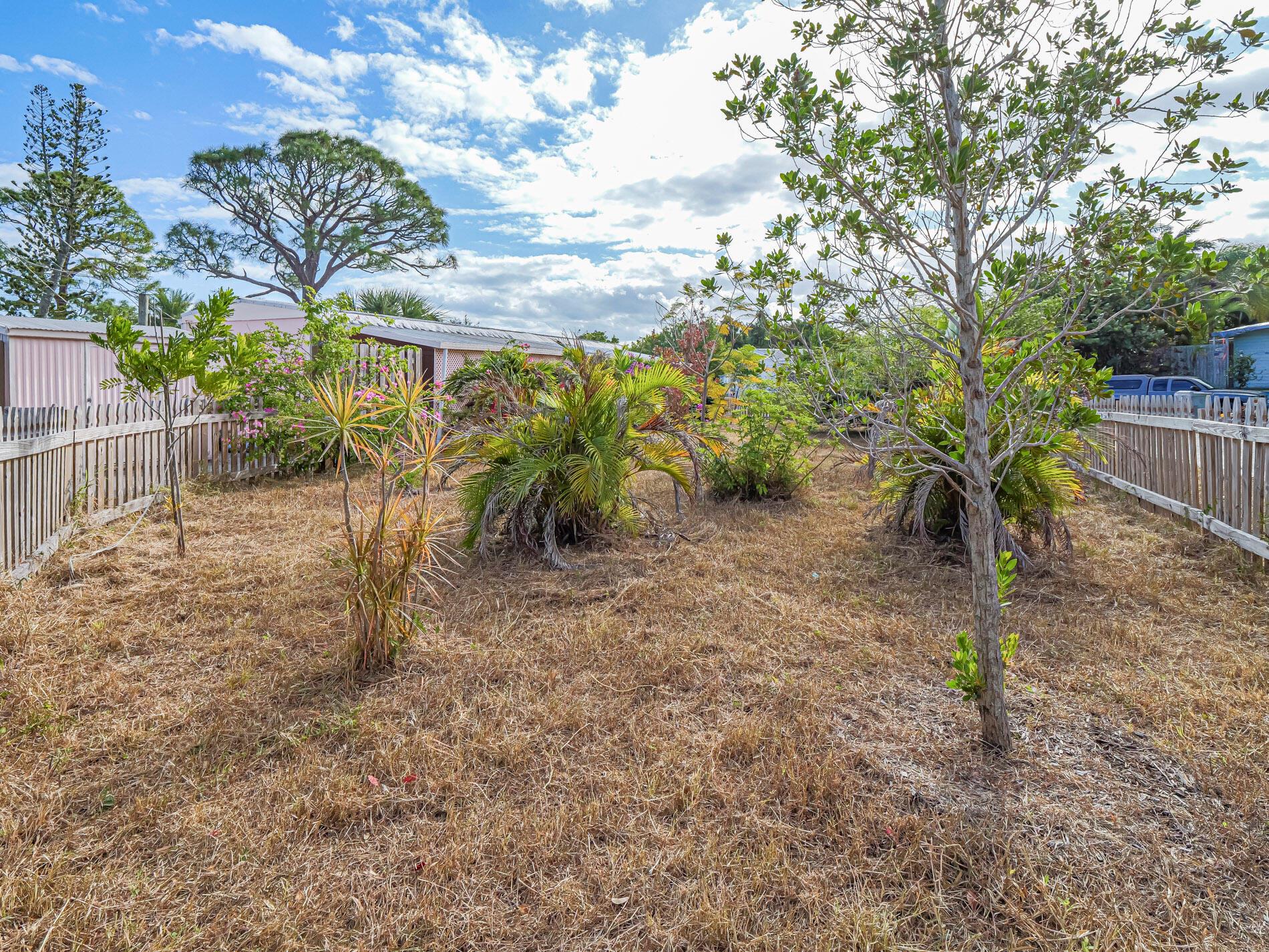 INDIAN RIVER ACRES - Residential