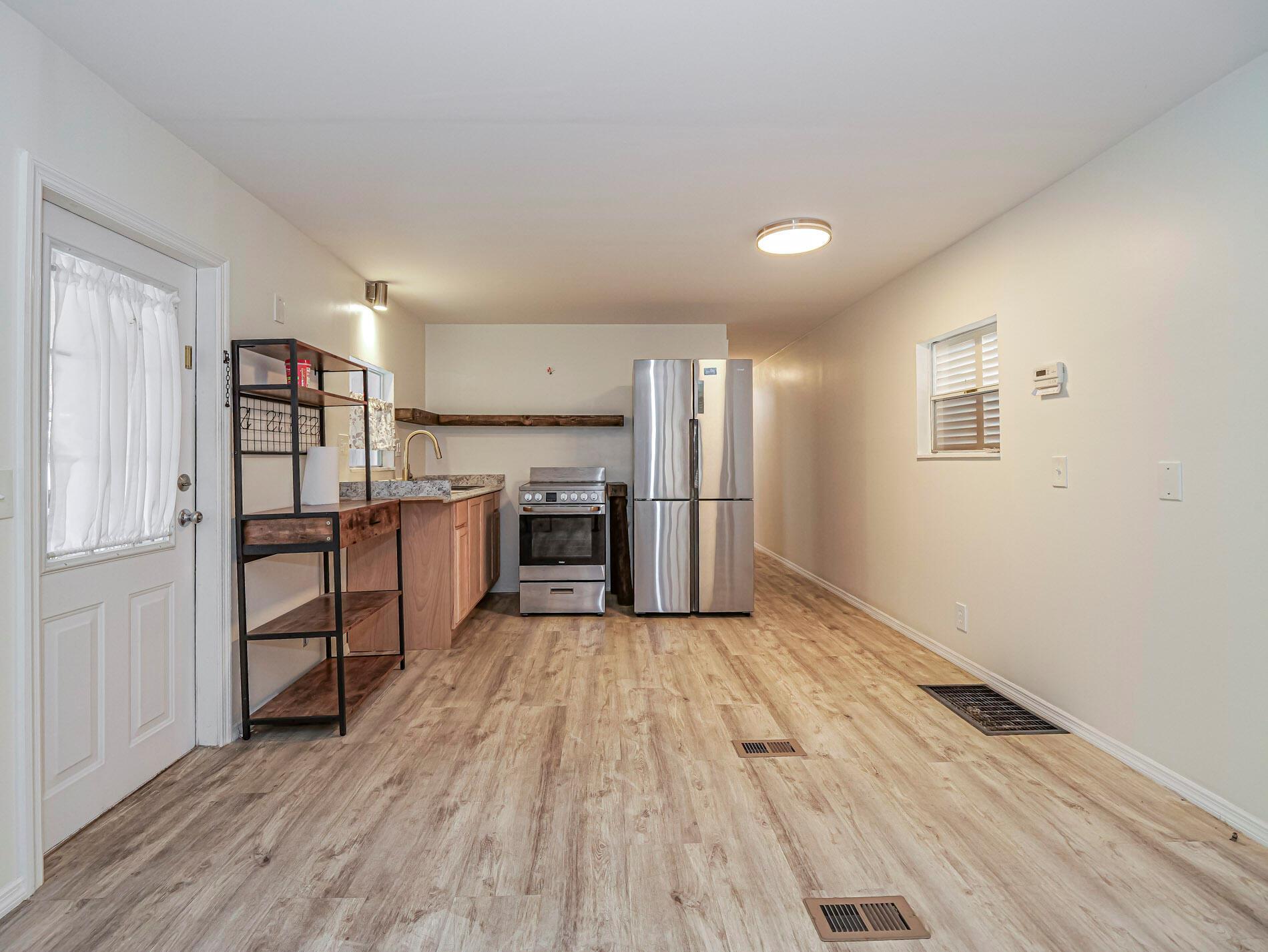 INDIAN RIVER ACRES - Residential