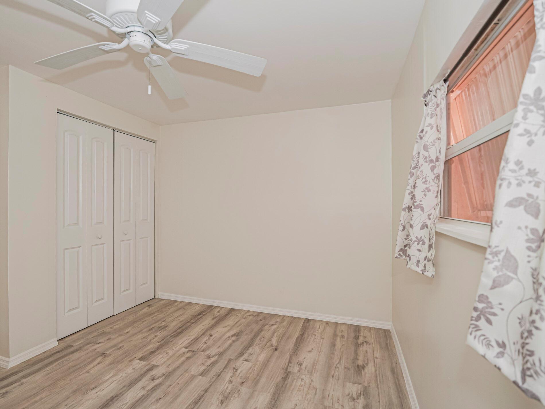 INDIAN RIVER ACRES - Residential