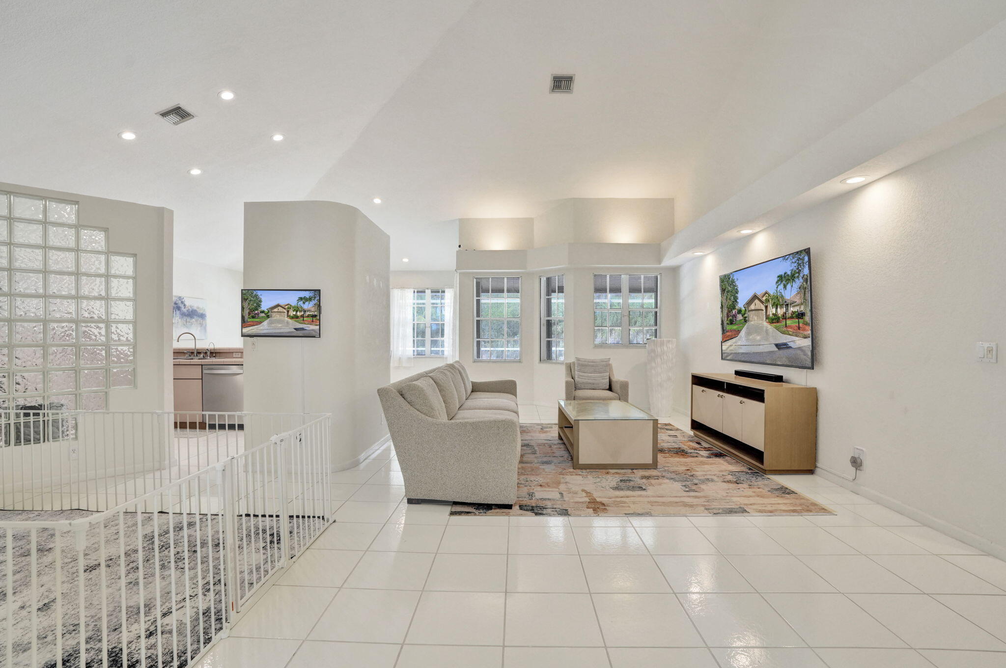 12711 NW 21ST Place