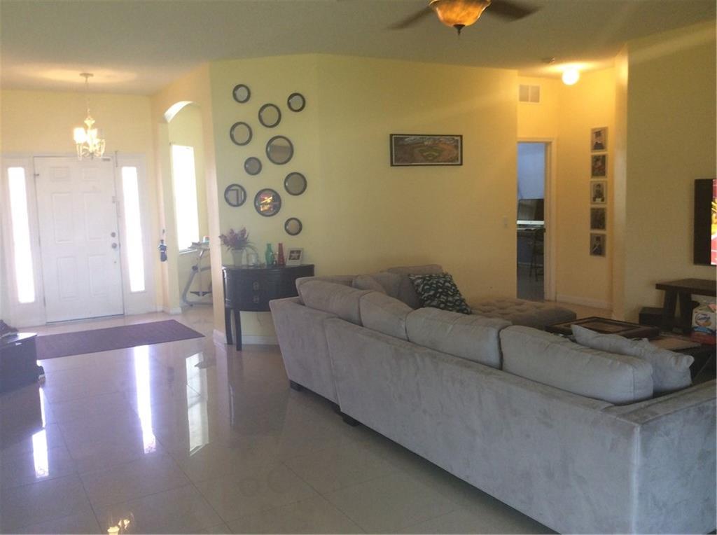 PORT ST LUCIE SECTION 33 - Residential