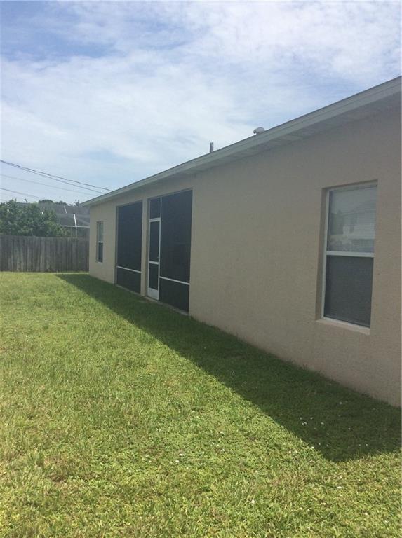 PORT ST LUCIE SECTION 33 - Residential