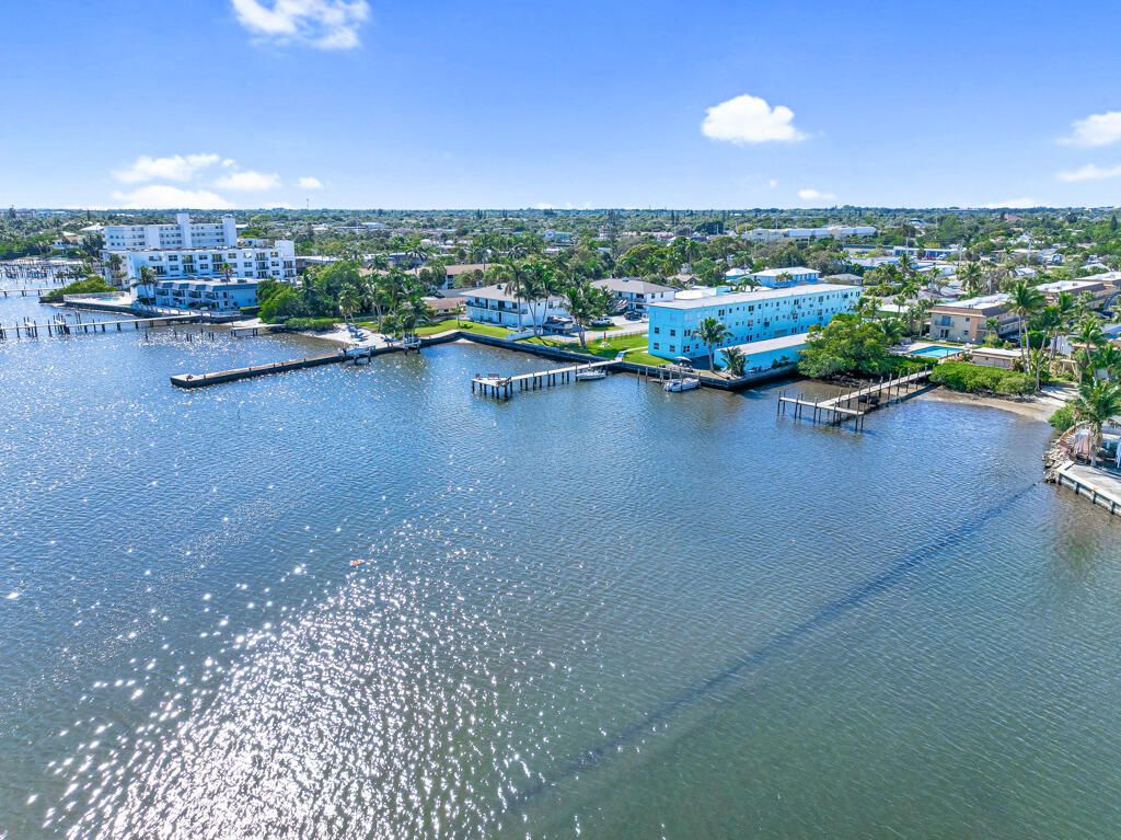 Photo of 720 N Dixie Highway #601, Lantana, FL 33462 (MLS # R11069206)