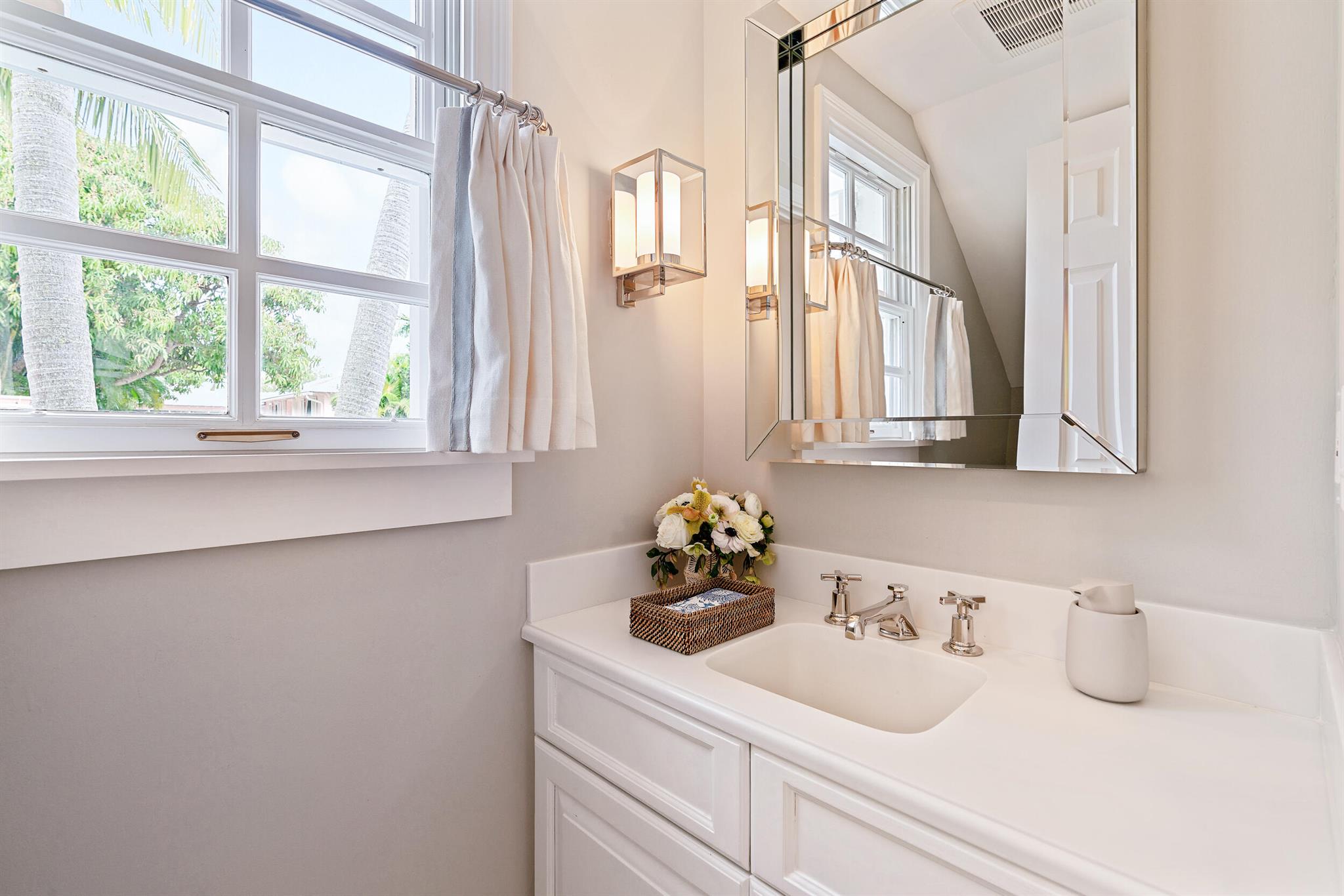 EAST SHORE ADD IN - Residential