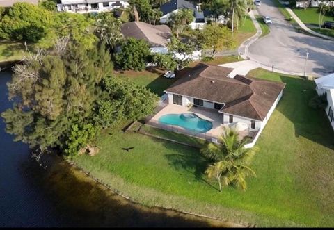 4075 NW 8th Court Delray Beach FL 33445