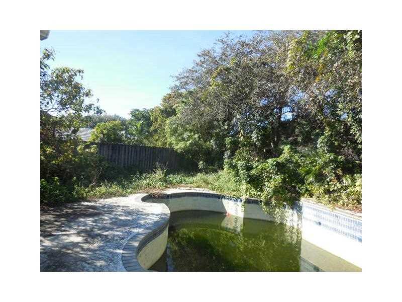 WEST VIEW ESTATES - Residential