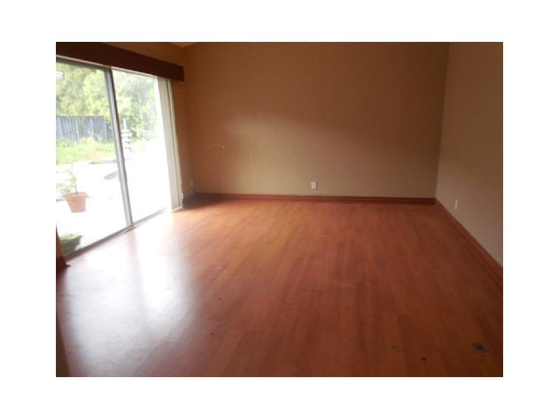 WEST VIEW ESTATES - Residential