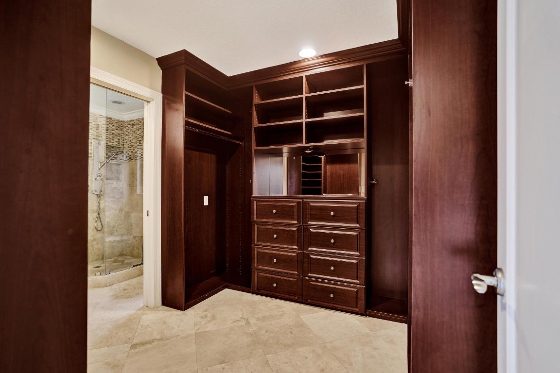 BOCA HARBOUR - Residential Lease