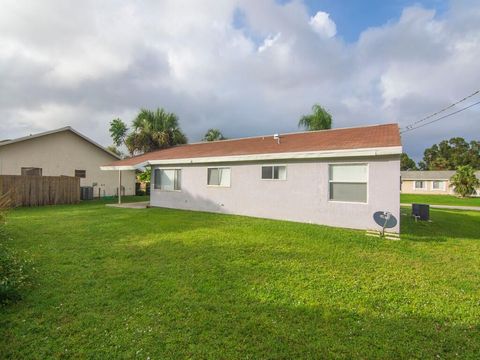 A home in Port St Lucie