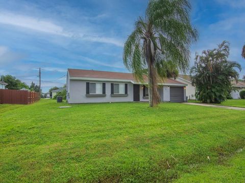 A home in Port St Lucie