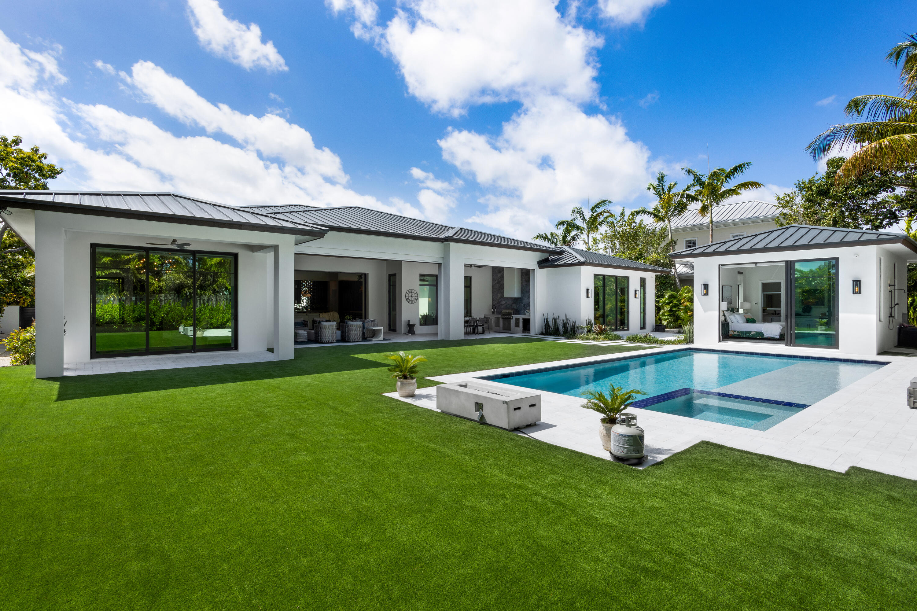 S/D OF 8-46-43 - Residential