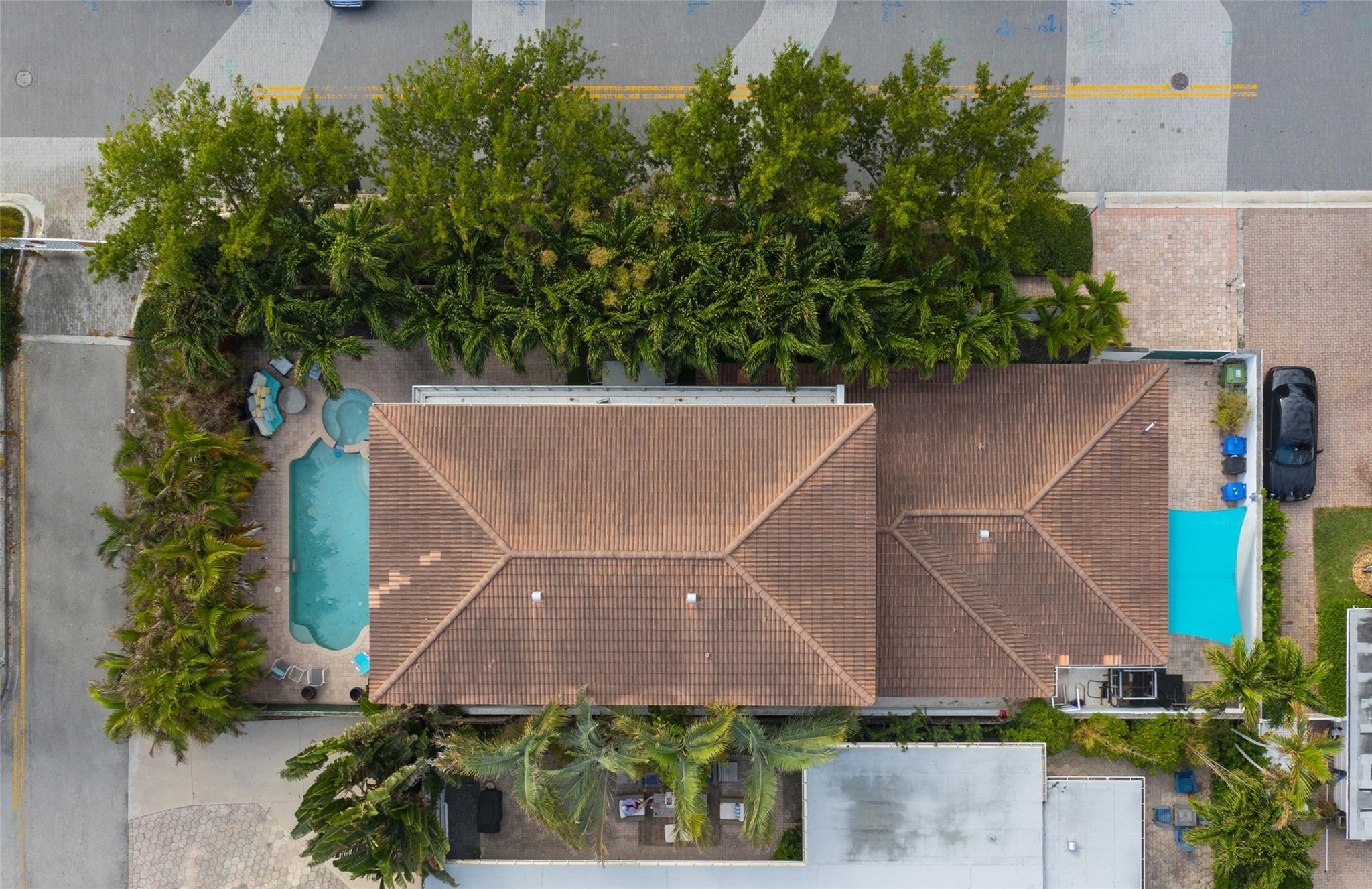 LAUDERDALE BEACH - Residential