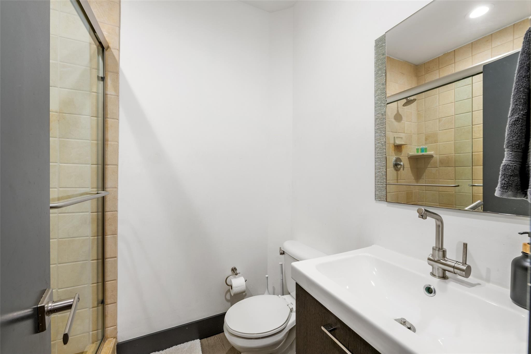 LAUDERDALE BEACH - Residential