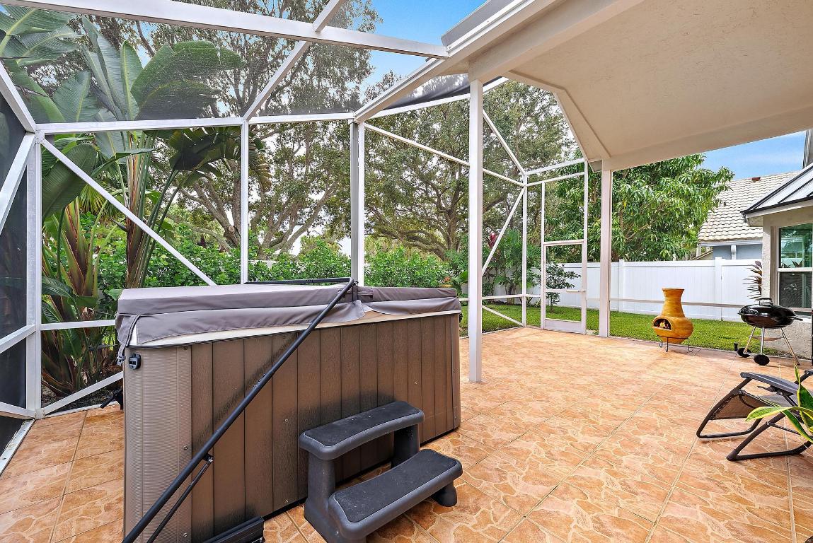 EGRET COVE AT MAPLEWOOD - Residential