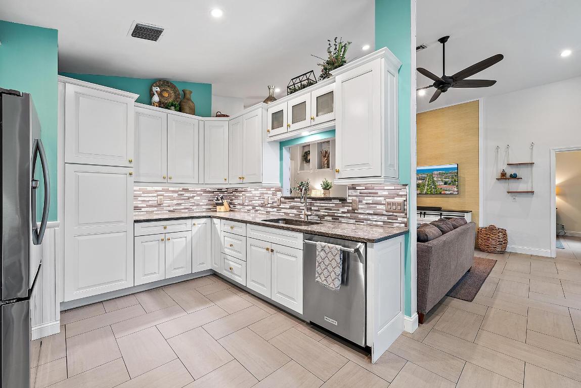 EGRET COVE AT MAPLEWOOD - Residential