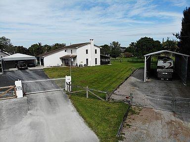 COUNTRY CLUB RANCHES SEC - Residential