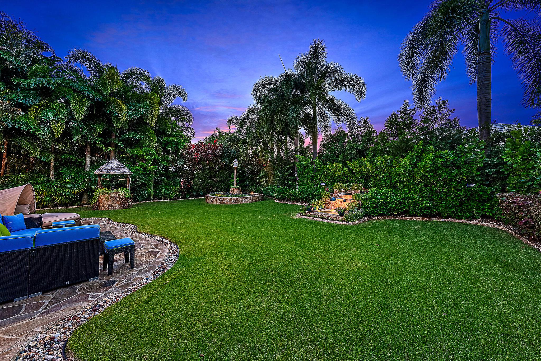 Admirals Cove - Residential