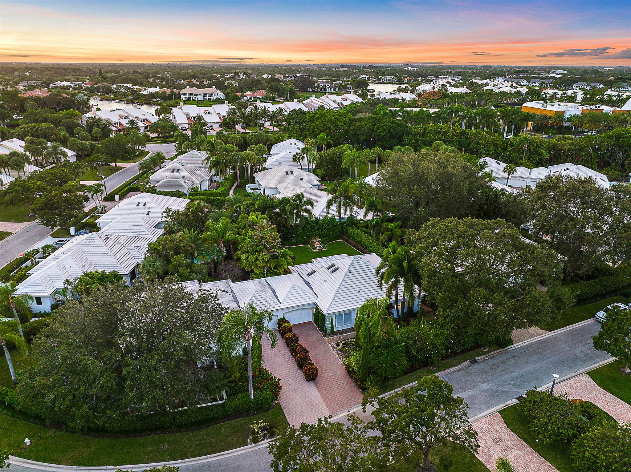 Admirals Cove - Residential