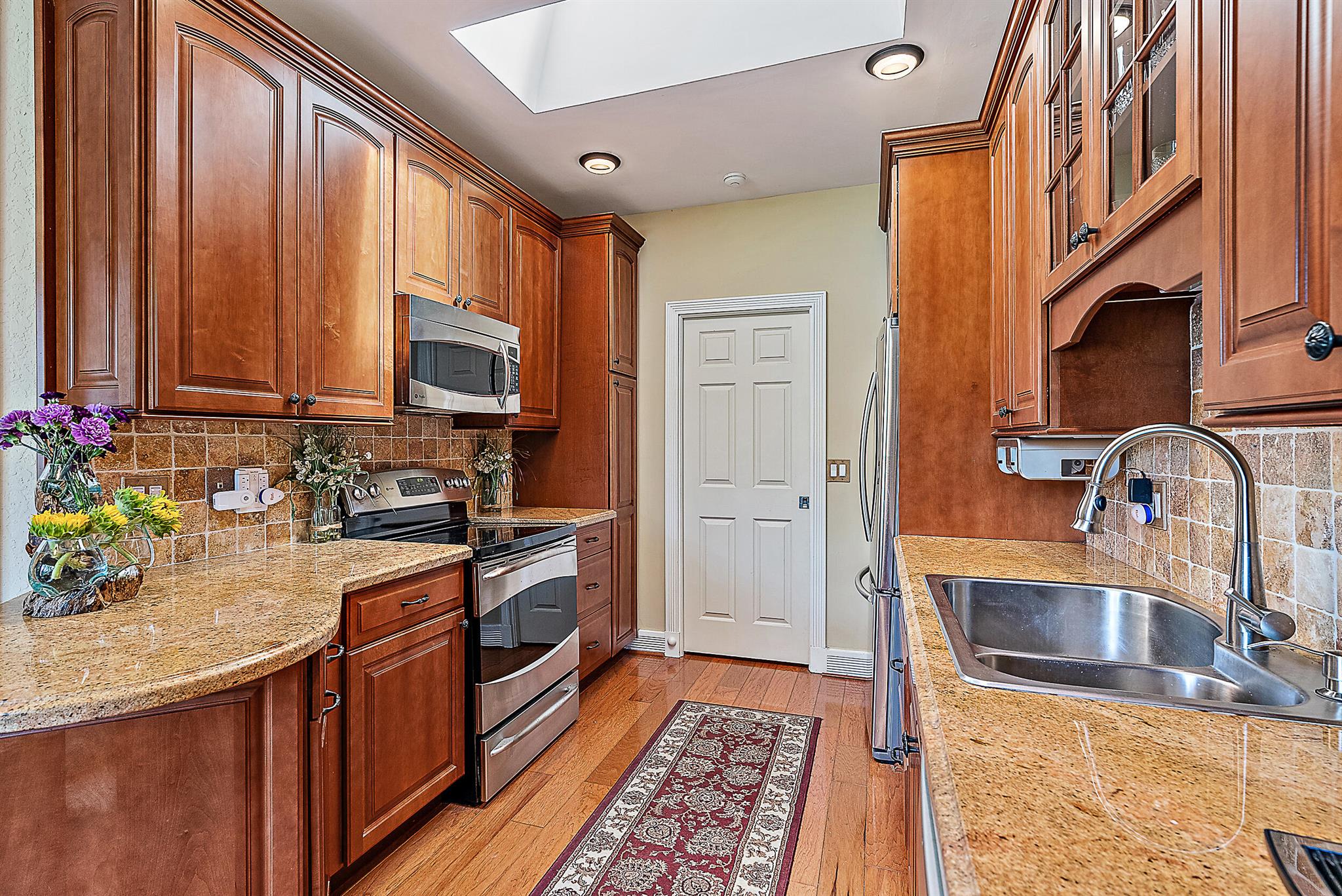 Admirals Cove - Residential