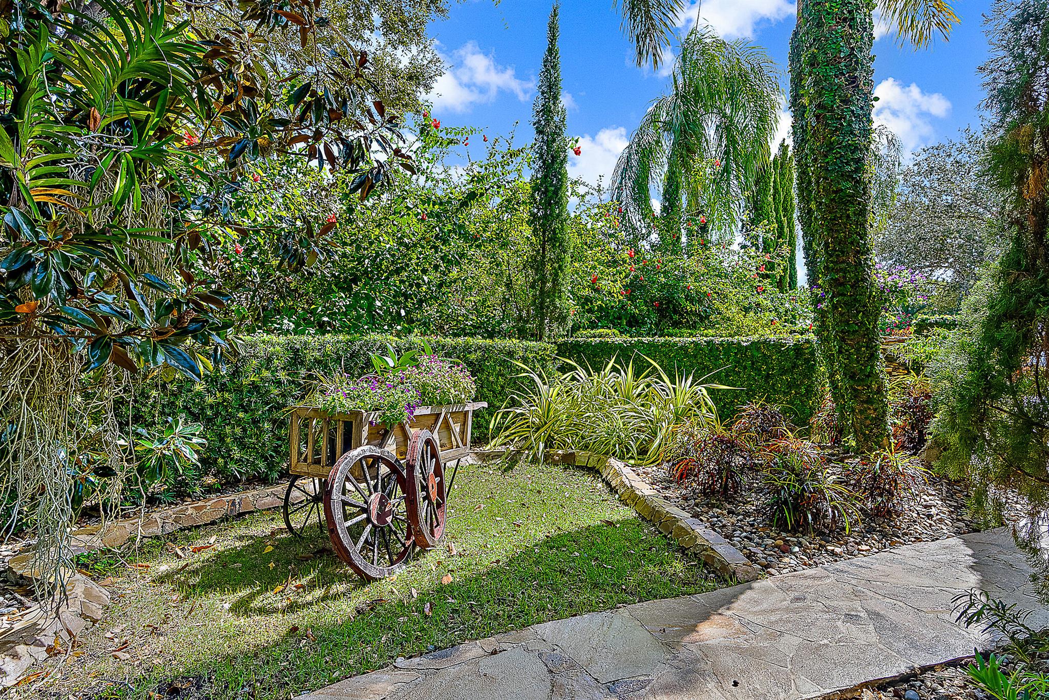 Admirals Cove - Residential