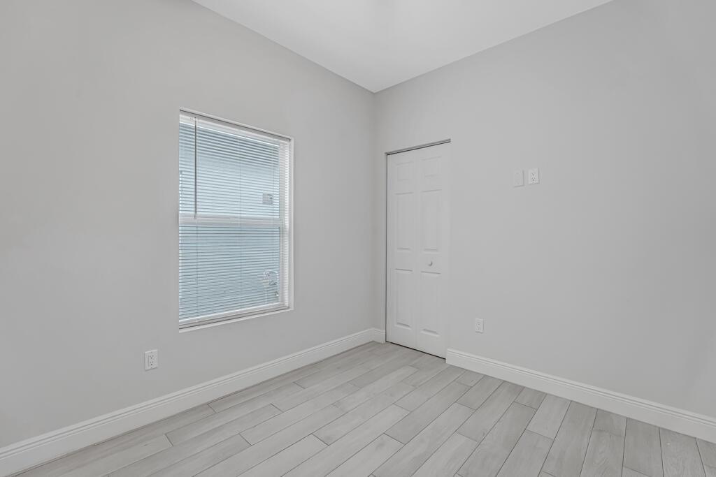 WEST GATE ESTS NORTHERN S - Residential