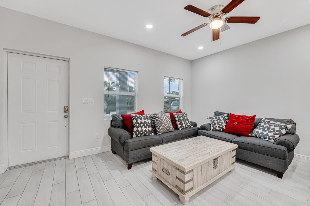 WEST GATE ESTS NORTHERN S - Residential