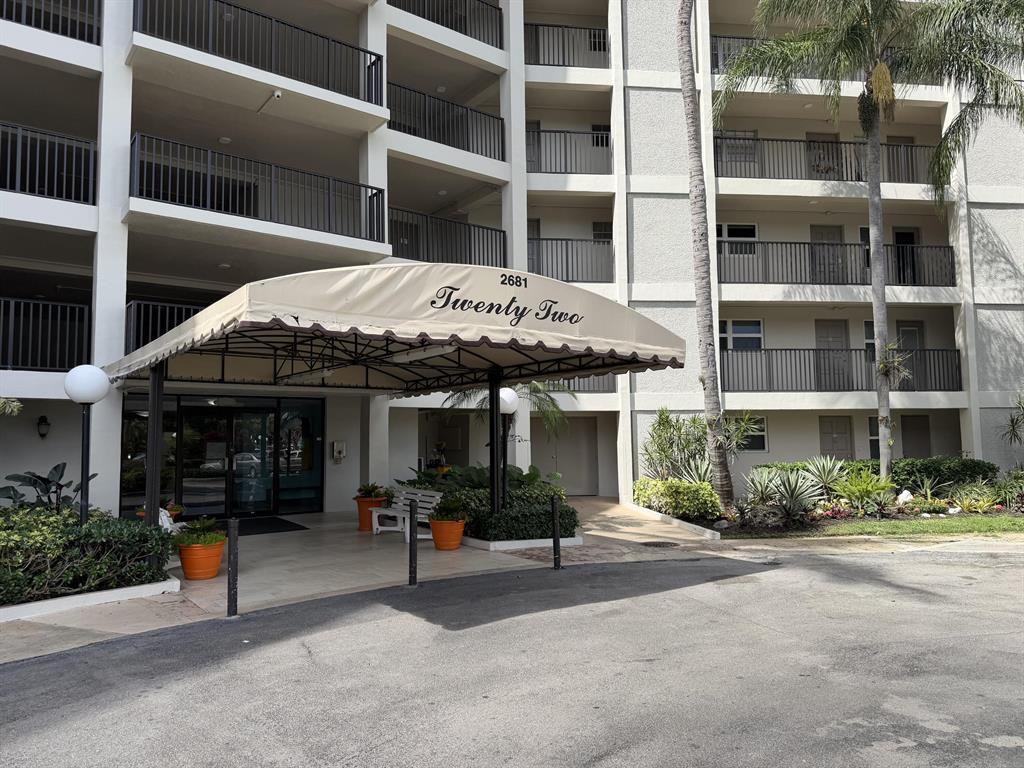 2681 S Course Drive 511