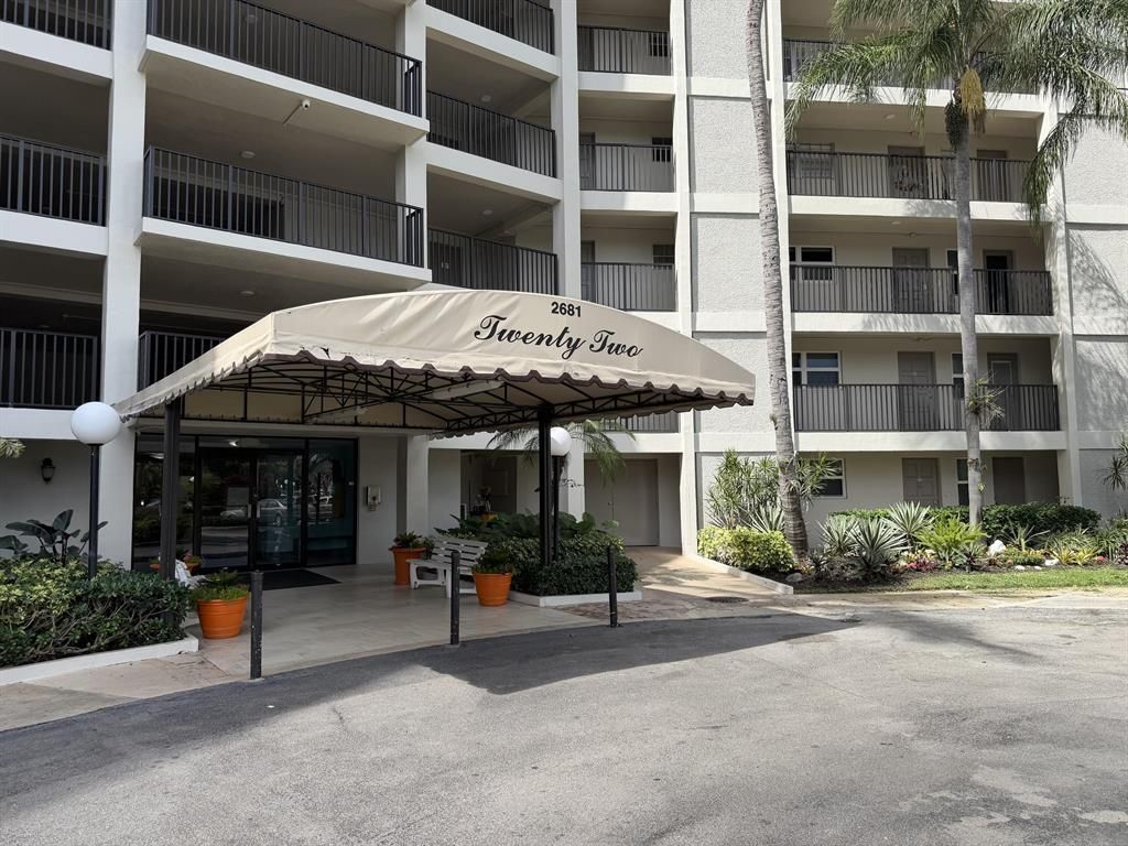 Photo of 2681 S Course Drive #511, Pompano Beach, FL 33069 (MLS # B26013229)