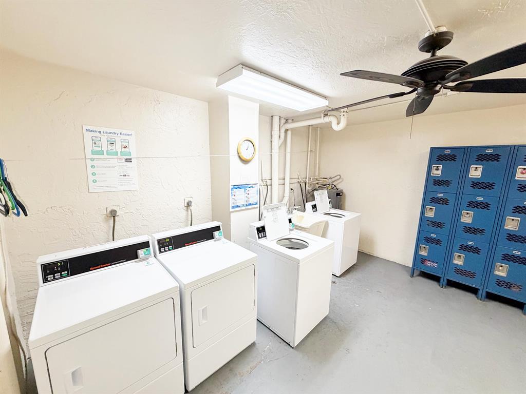 NO 22 PALM-AIRE COUNTRY CLUB - Residential