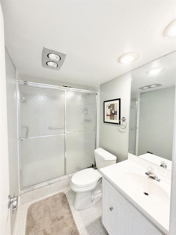 NO 22 PALM-AIRE COUNTRY CLUB - Residential