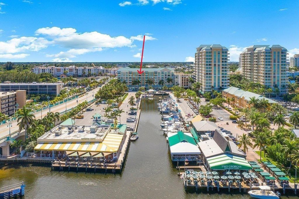 Photo of 100 NE 6th Street #605, Boynton Beach, FL 33435 (MLS # R11160701)