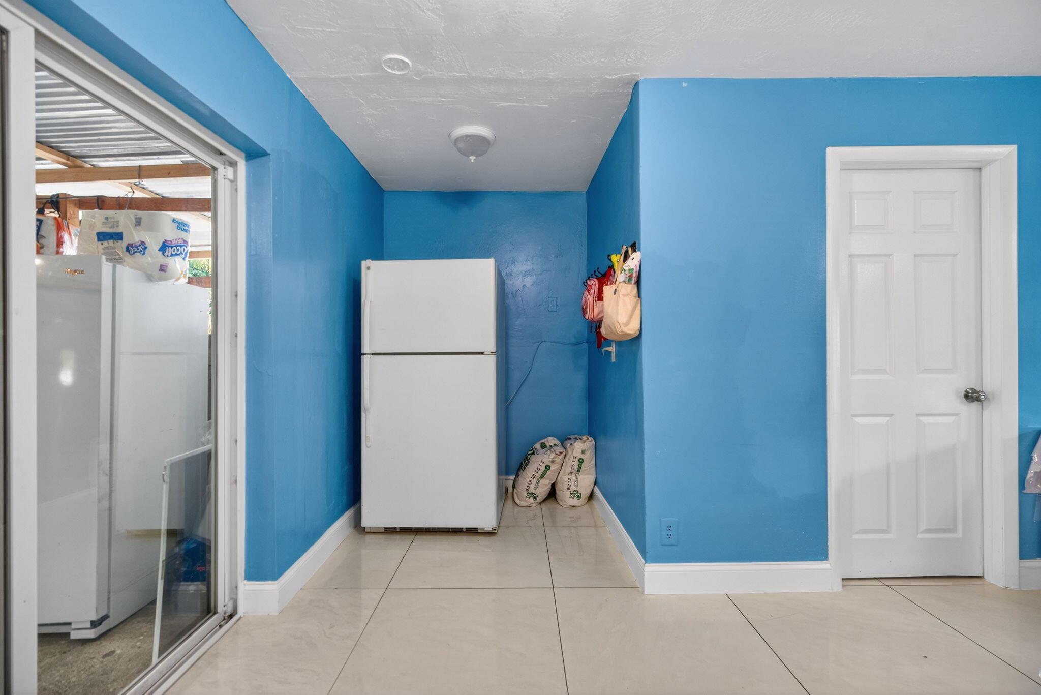 PINE GARDENS - Residential