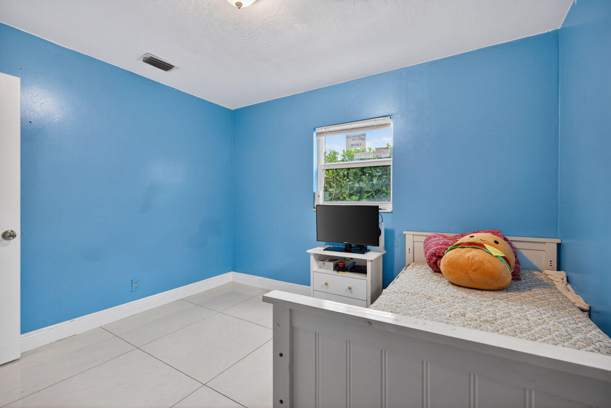 PINE GARDENS - Residential