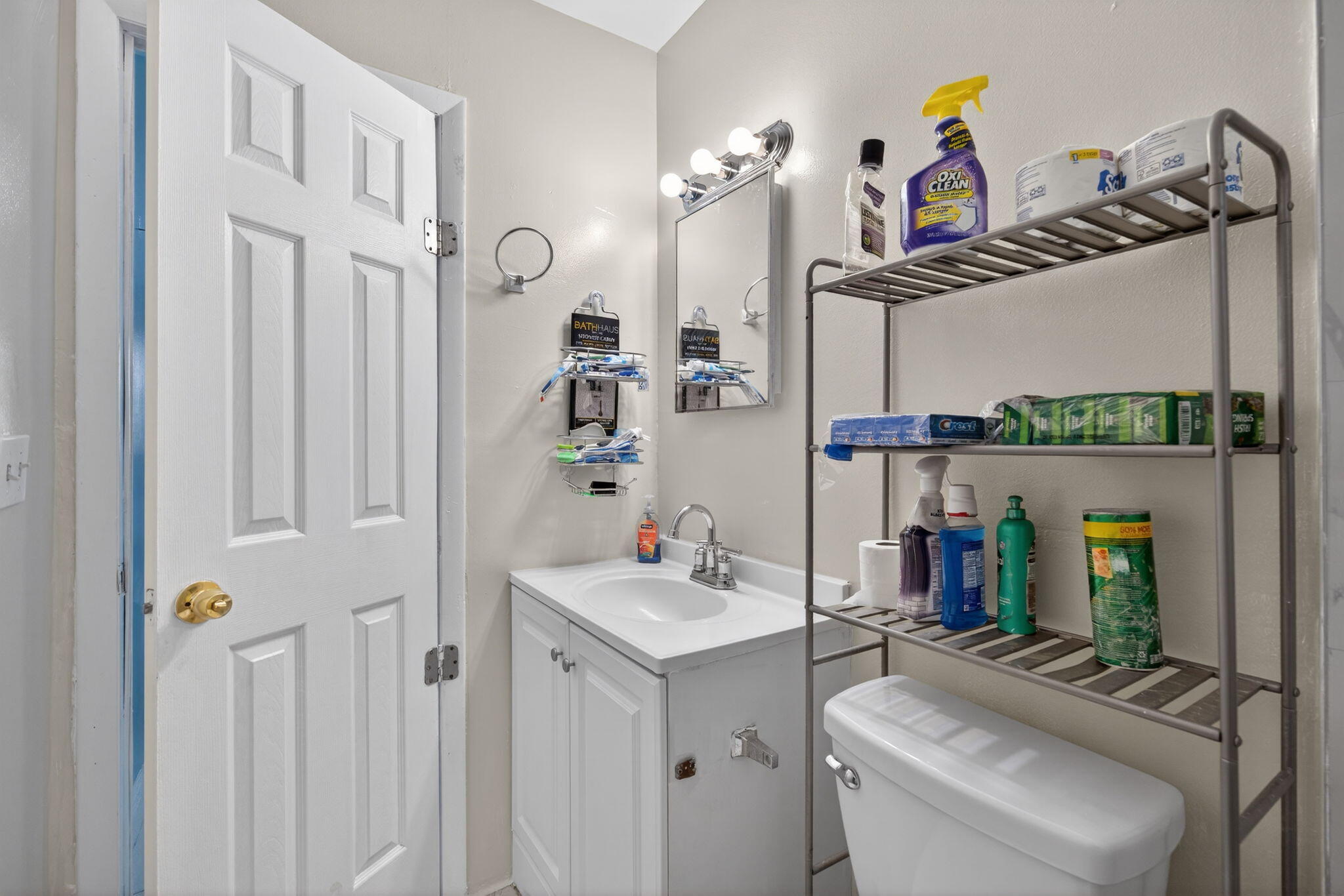 PINE GARDENS - Residential