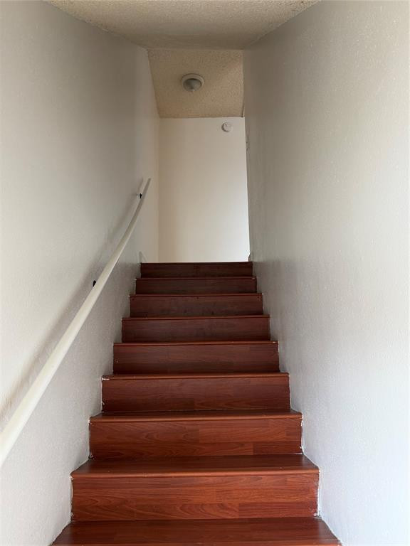 South Palm Place Condo - Residential Lease