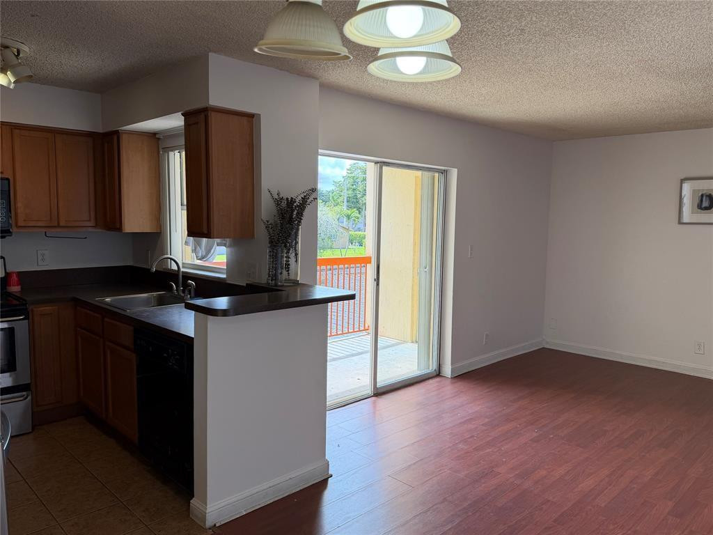 South Palm Place Condo - Residential Lease