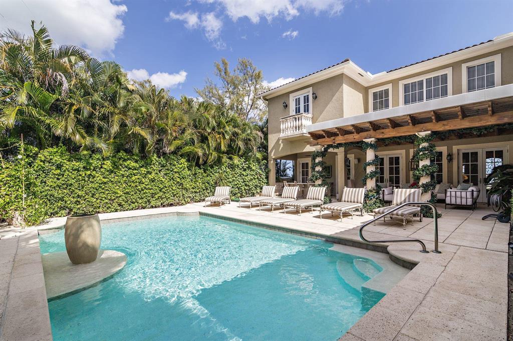 MONCEAUX - Residential