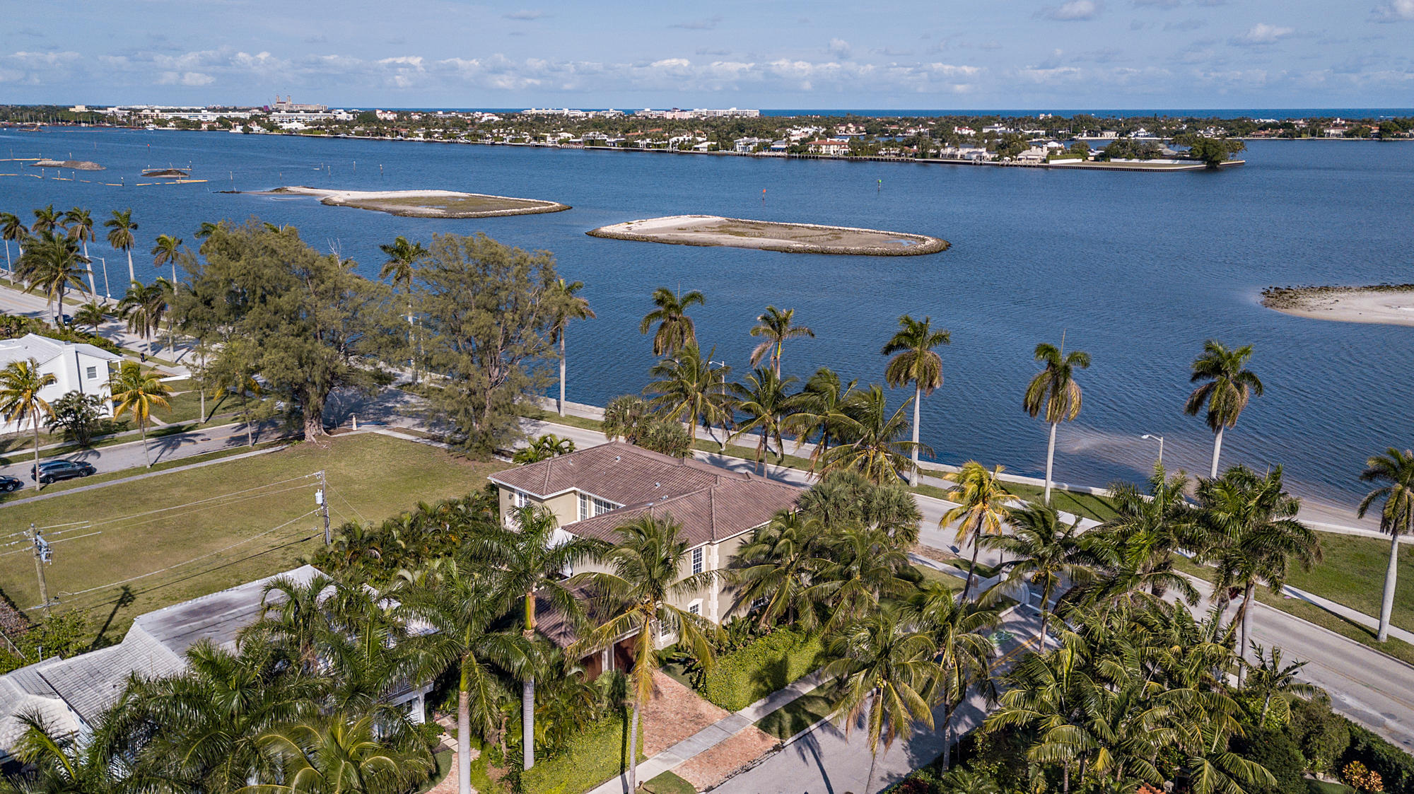 MONCEAUX - Residential