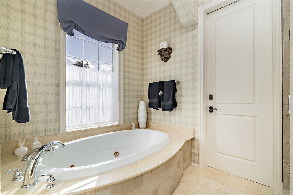 MONCEAUX - Residential