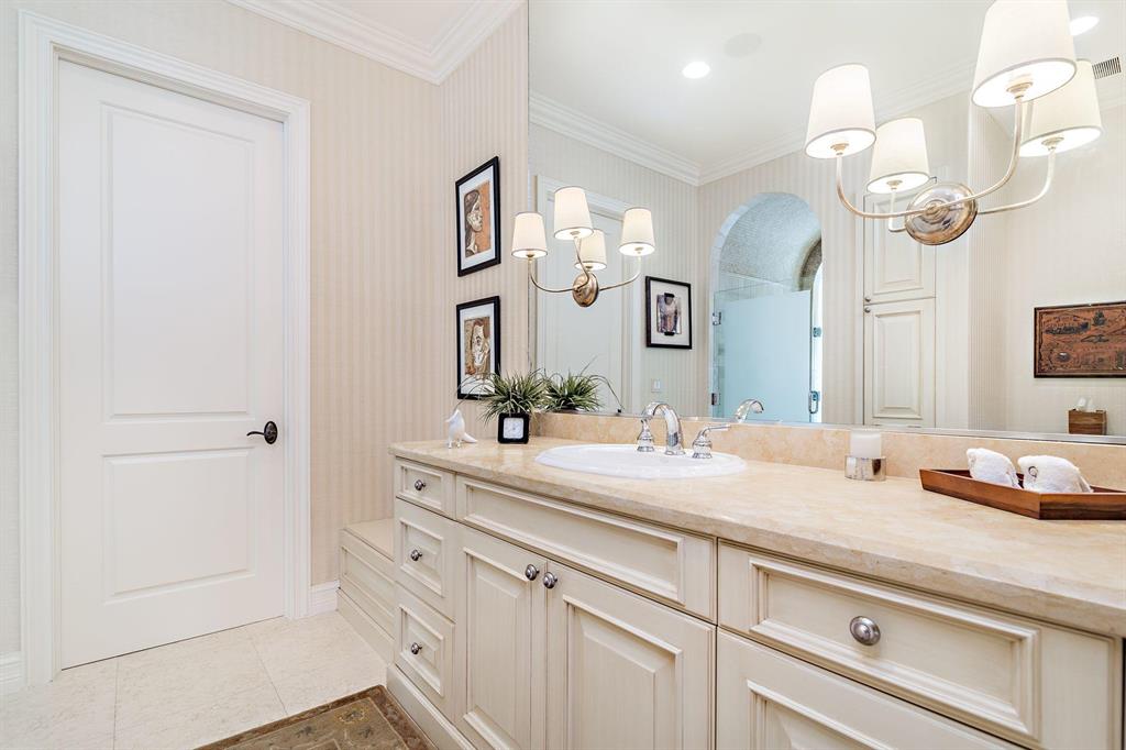 MONCEAUX - Residential