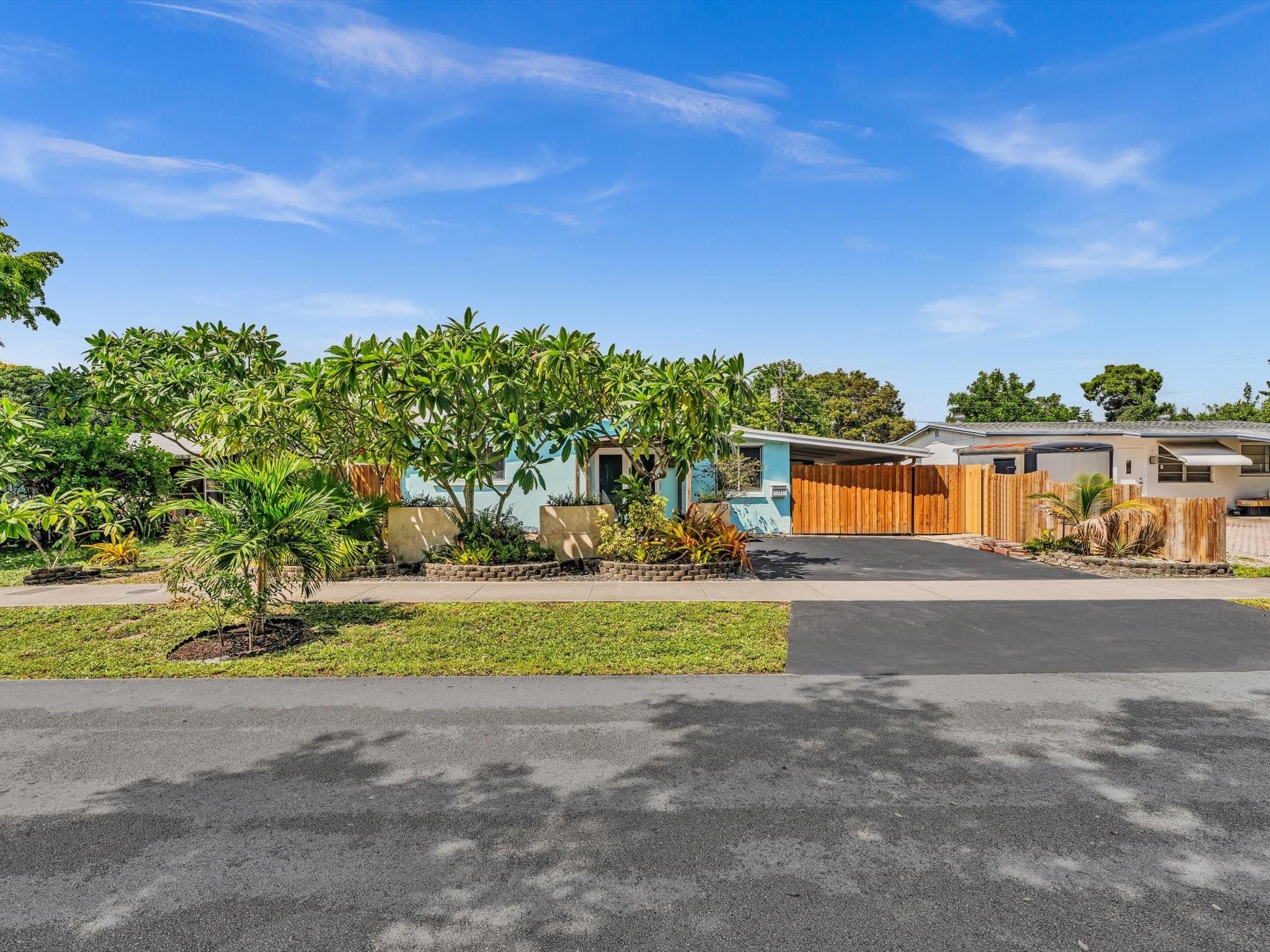 4121 NW 12th Ave