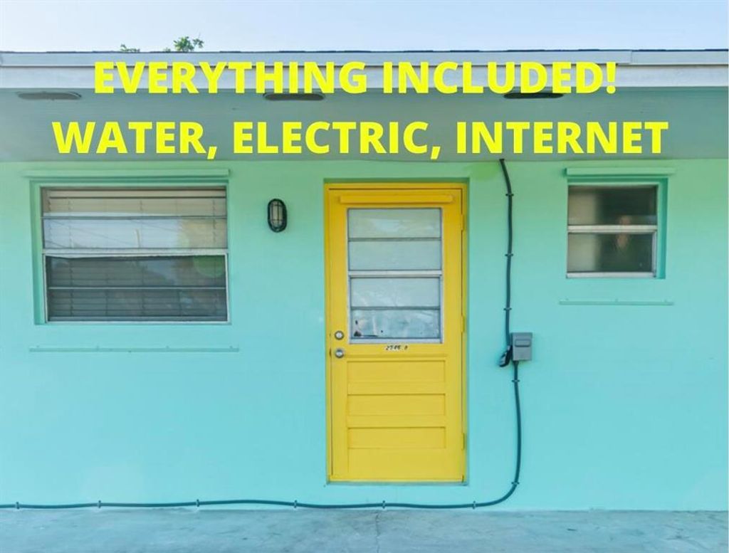 Photo of 2546 NE Hickory Avenue #B Efficiency, Jensen Beach, FL 34957 (MLS # R10767252)